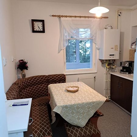 Deny Apartman Sfântu-Gheorghe Zewnętrze zdjęcie