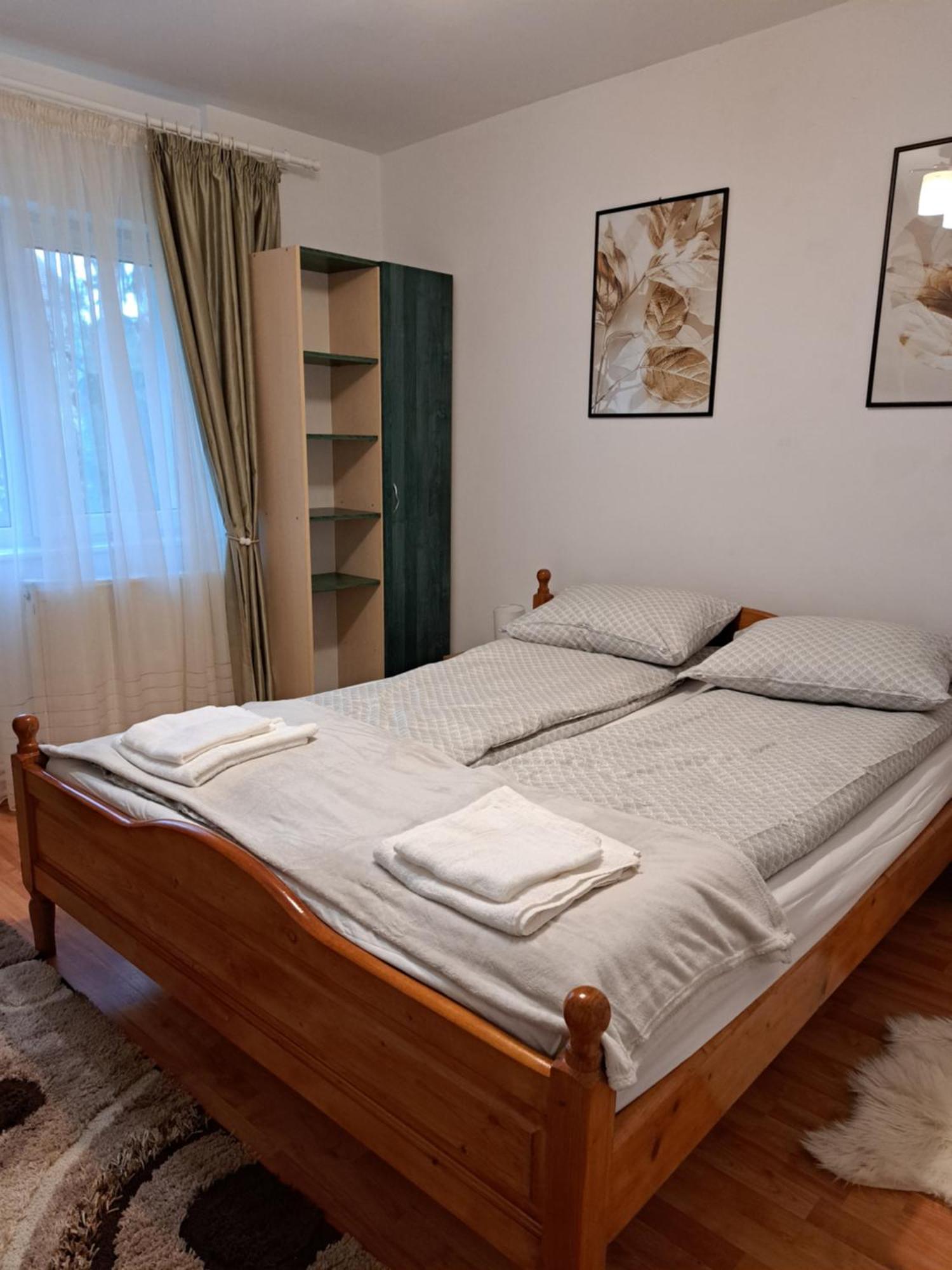 Deny Apartman Sfântu-Gheorghe Zewnętrze zdjęcie